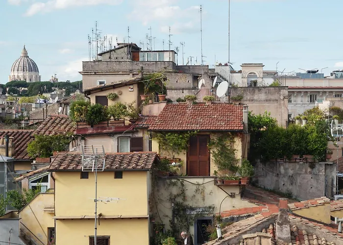 With Terrace In Via Del Pellegrino - Fromhometorome