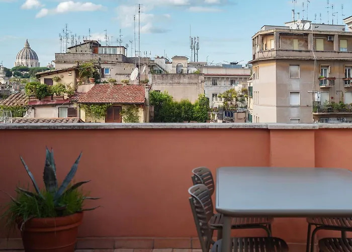 Daire With Terrace In Via Del Pellegrino - Fromhometorome *