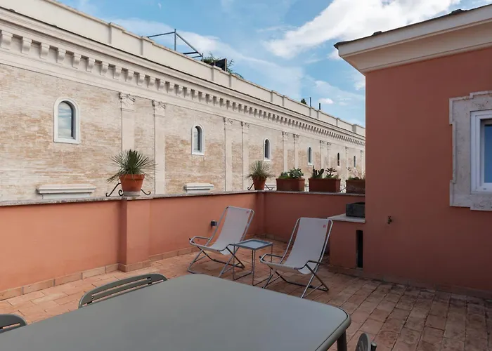 With Terrace In Via Del Pellegrino - Fromhometorome Daire